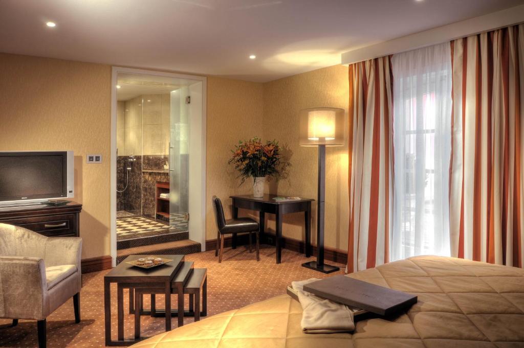 Double Room Spa Access